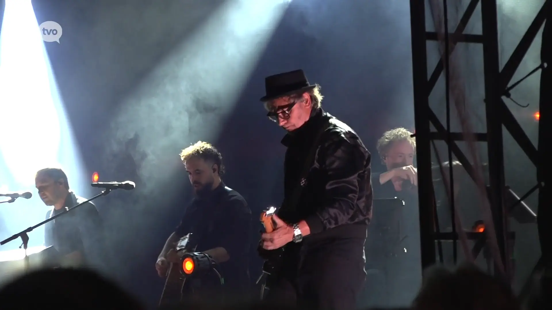 Hoofdafbeelding voor artikel Emotioneel afscheid van Hooverphonic…