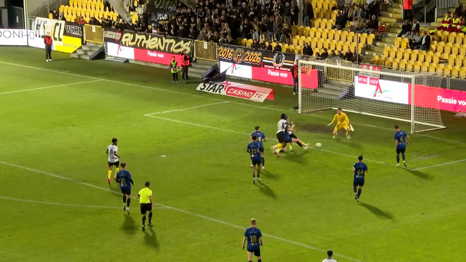 Hoofdafbeelding voor artikel Lokeren trekt op 17 oktober…