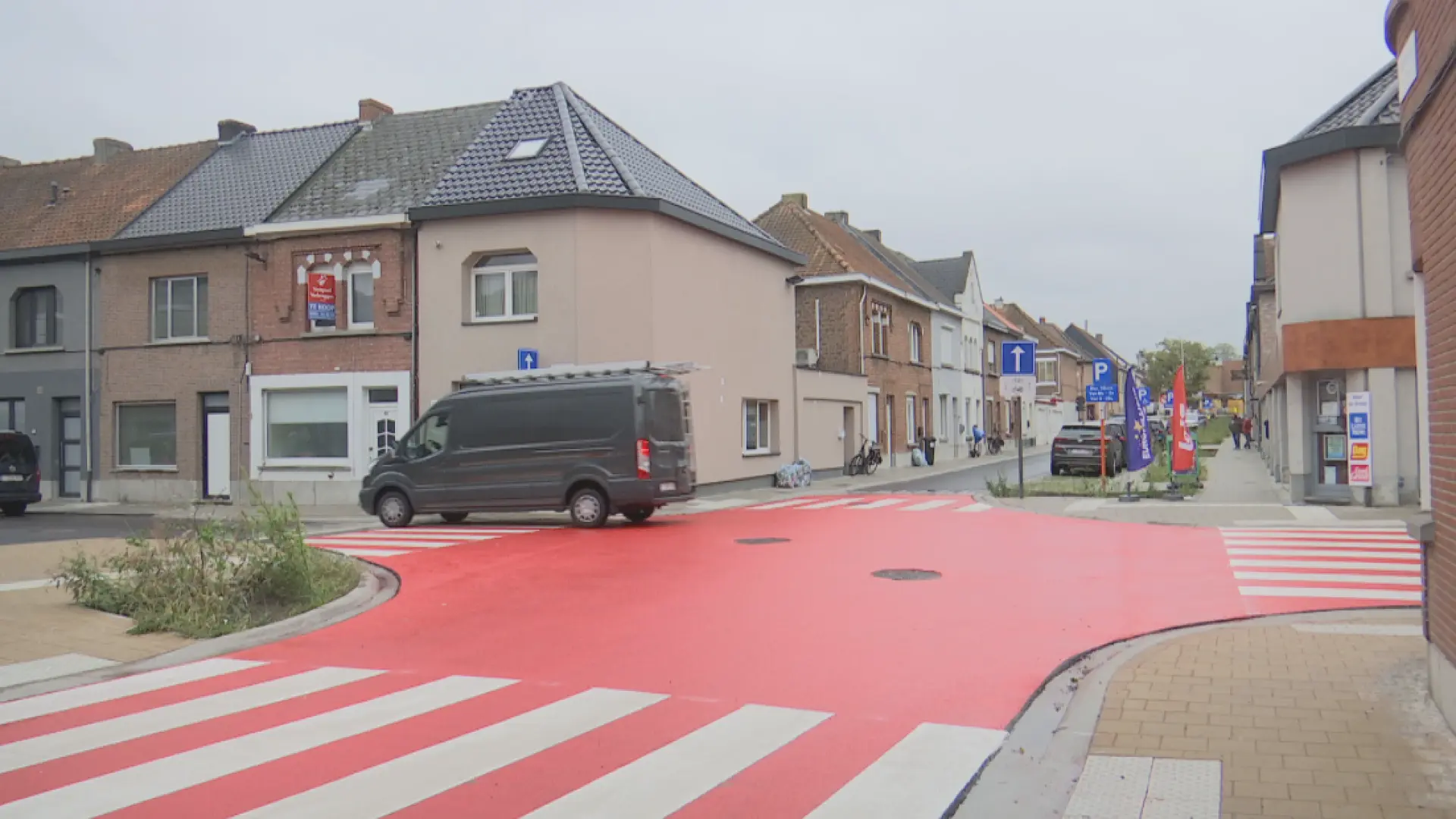 Hoofdafbeelding voor artikel Fel roodgekleurd kruispunt…