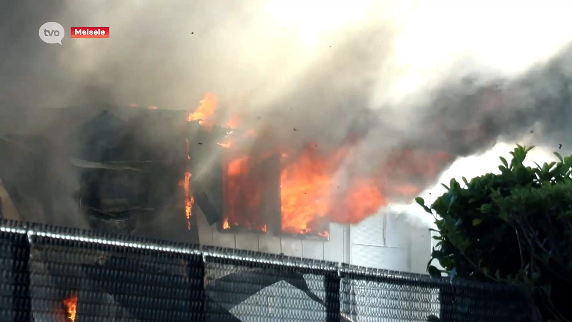 Hoofdafbeelding voor artikel Hevige brand in kmo-zone in…