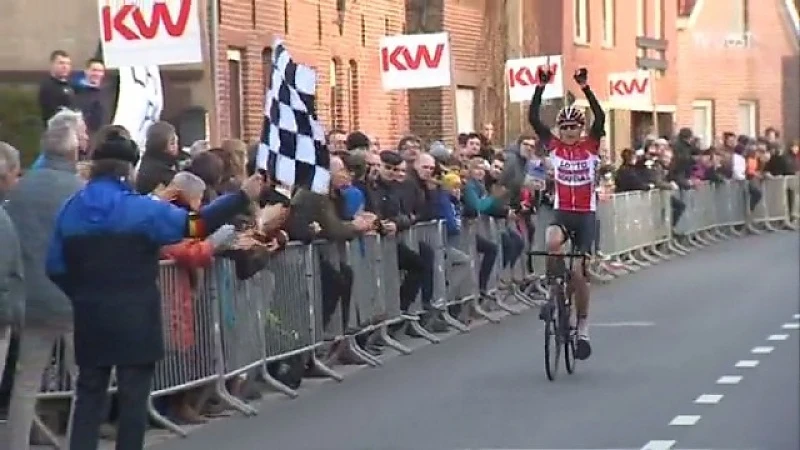 Ninovieter Laurens De Plus wint Gent-Staden