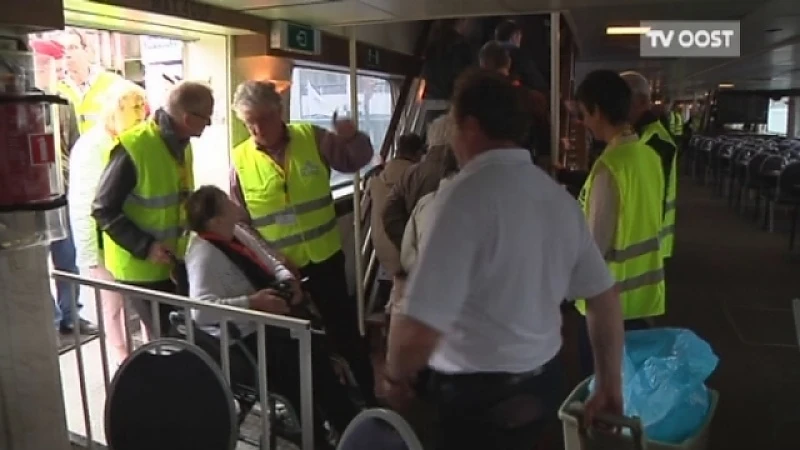 700 andersvaliden feesten op de Scheldeparade