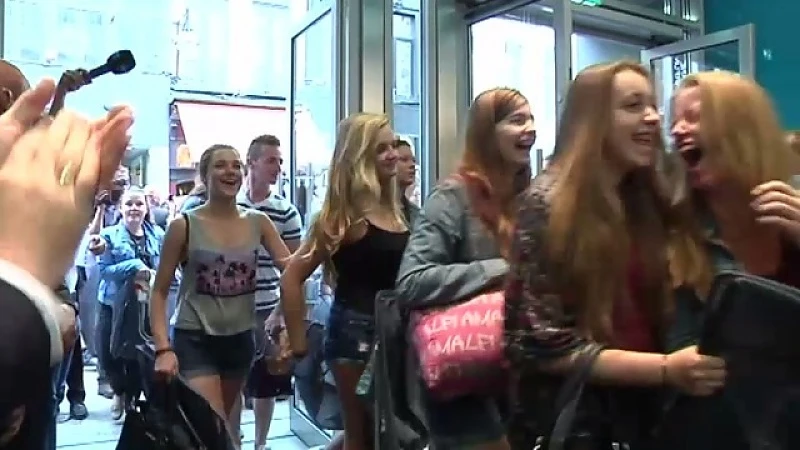 Massale belangstelling voor opening Primark Gent