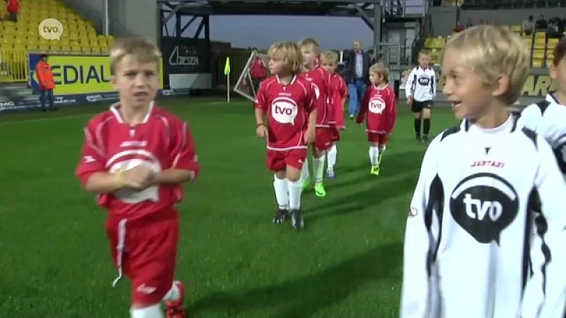 TV OOST kidscup: KFC Hoger Op Kalken 1 - KFC Hoger Op Kalken 2