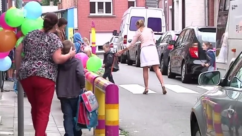 Eerste schooldag: Geraardsbergen beloont flinke papa's en mama's