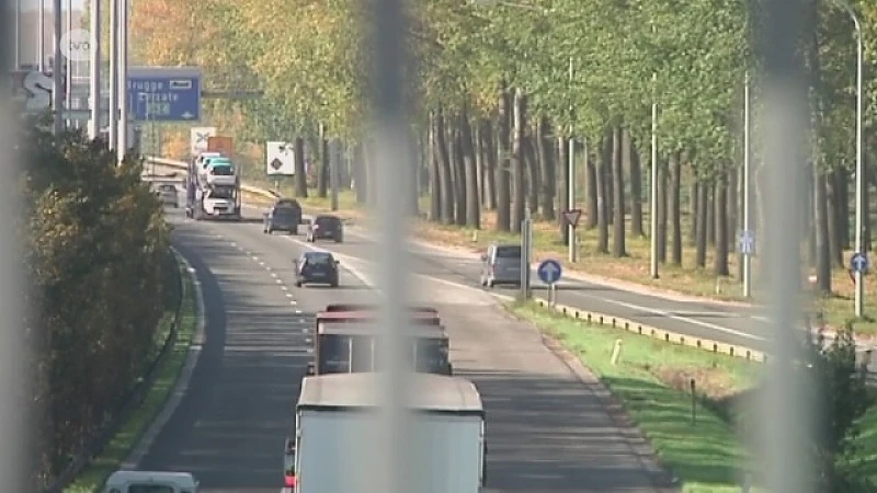 Nacht van dinsdag op woensdag vernieuwing seinbruggen E34