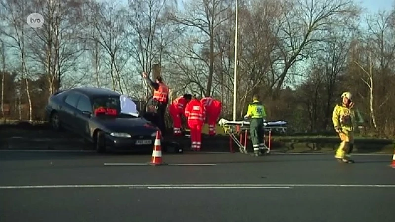 Man (42) uit Beveren raakt zwaargewond na crash op N16
