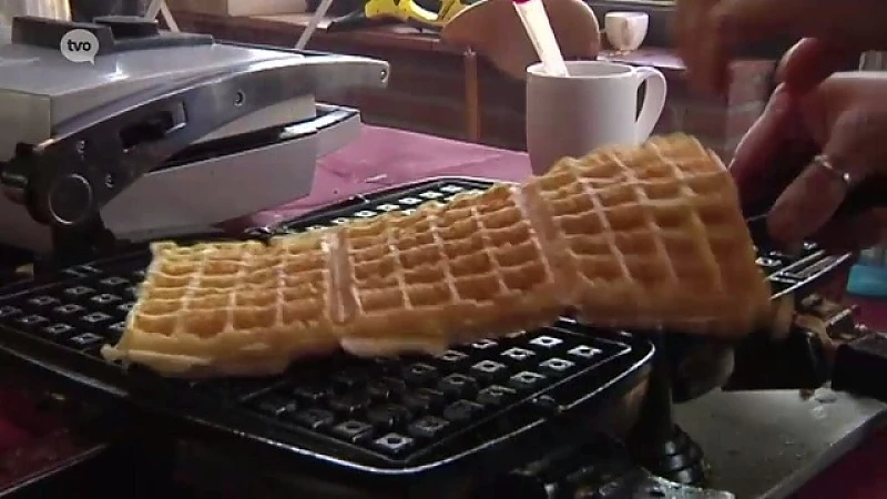 Chiro Sint-Bartel in Geraardsbergen bakt 48 uur lang wafels