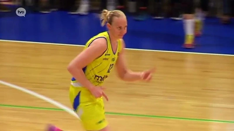 Ann Wauters wint in debuut met LA Sparks