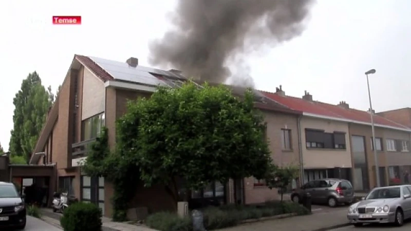 Brand verwoest woning in Temse