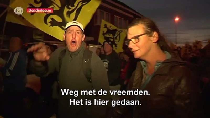 Protestmars Denderleeuw: "Stop het vreemdelingengeweld"