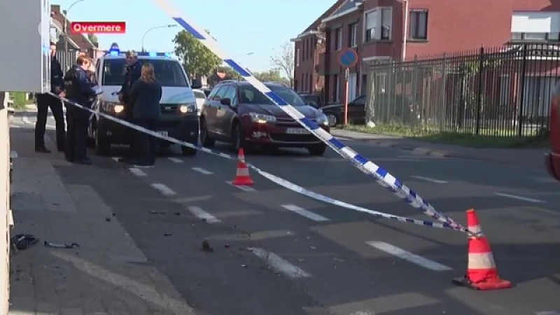 Schietpartij in Overmere nadat politie twee verdachten klemrijdt