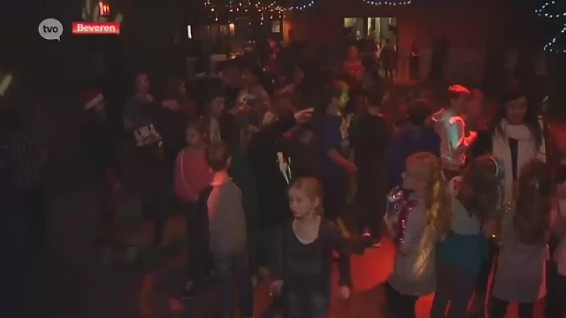 Kinderen feesten de kerstziel uit hun lijf op kinderkerstfuif in Beveren
