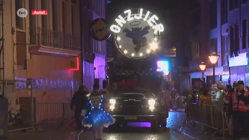 Carnavalsgroepen willen overleg met burgemeester over 'pompierwagens'