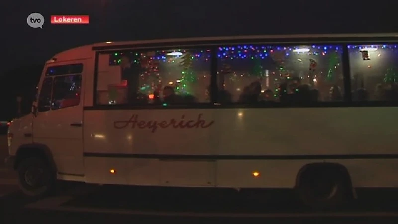 Heeft u Freddy's kerstbus al zien rijden?