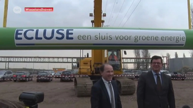 Eerste buis van stoomnetwerk in Waaslandhaven gelegd