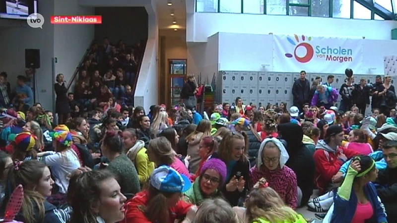 Leraren secundaire scholen protesteren tegen loopbaanpact Crevits