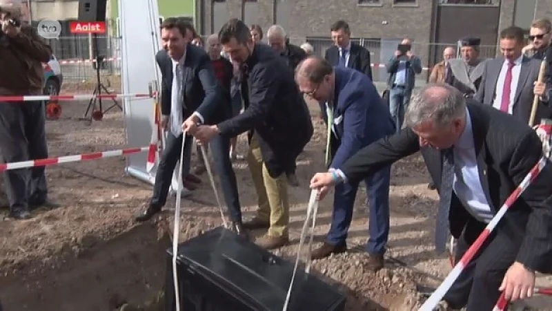 Aalstenaars begraven deze spullen op eerste steenlegging van Utopia-project
