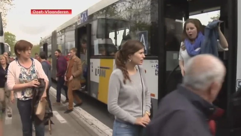 Ronde Van Vlaanderen: De Lijn vervoert 16.500 mensen