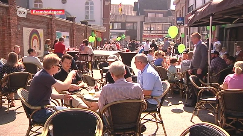 Braderij, kermis en oldtimertreffen op Topdag in Erembodegem