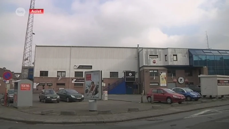 Hoofdafbeelding voor artikel E. Aalst neemt dan toch tribune…