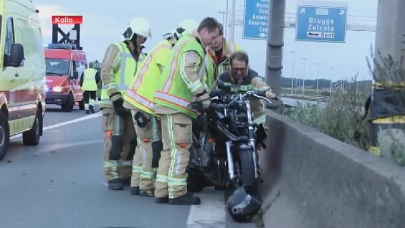 Kallo: Motorrijder zwaargewond na crash op R2