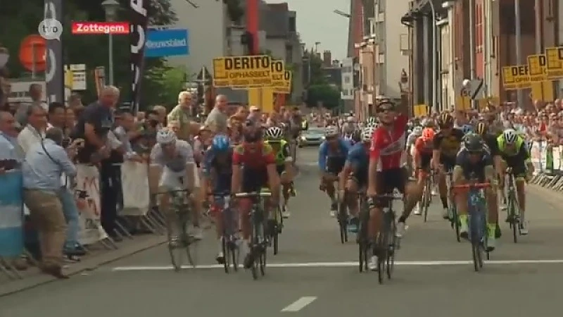 Jasper De Buyst wint GP Stad Zottegem