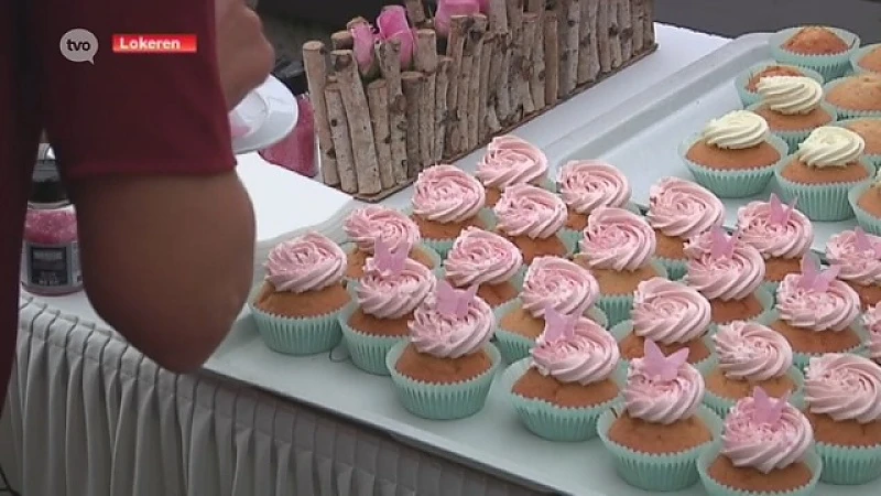Lokeren: Langste tafel gevuld met cupcakes tegen Alzheimer en eenzaamheid