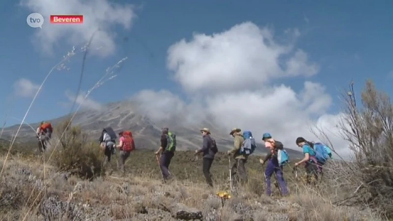 Parkinsonpatiënten halen top van Kilimanjaro