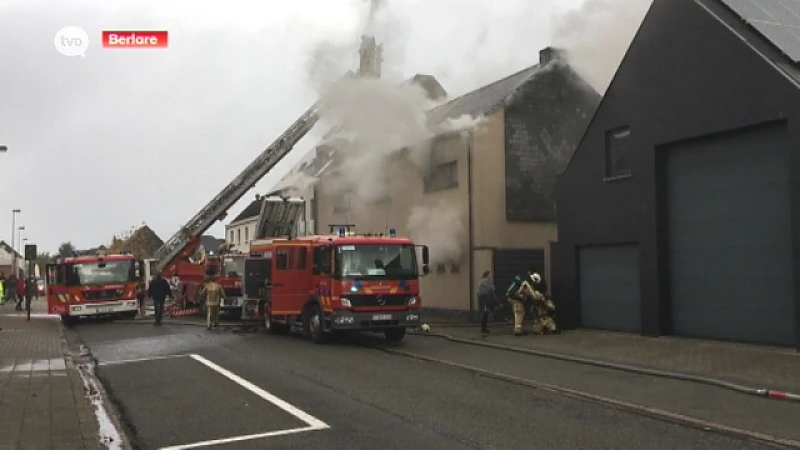 Brand aan elektrisch vuurtje zet woning in lichterlaaie in Berlare