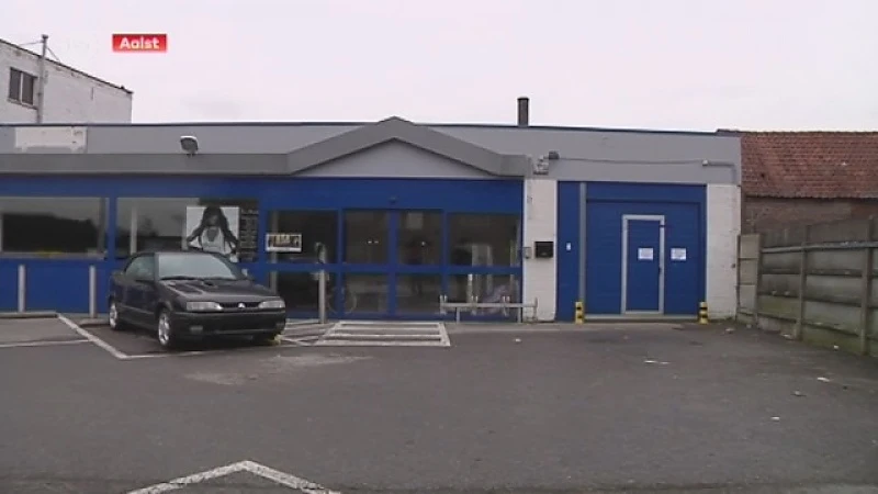 Hoofdafbeelding voor artikel Burgemeester laat feestzaal…