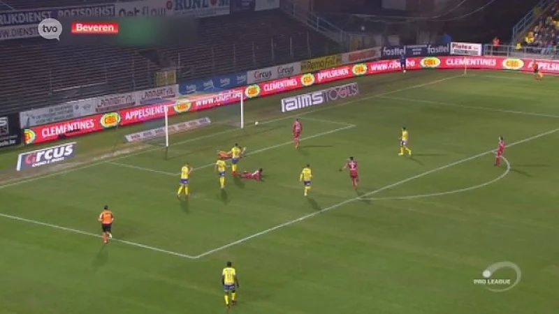 Heerlijke voetbalavond levert Waasland-Beveren 1 punt op