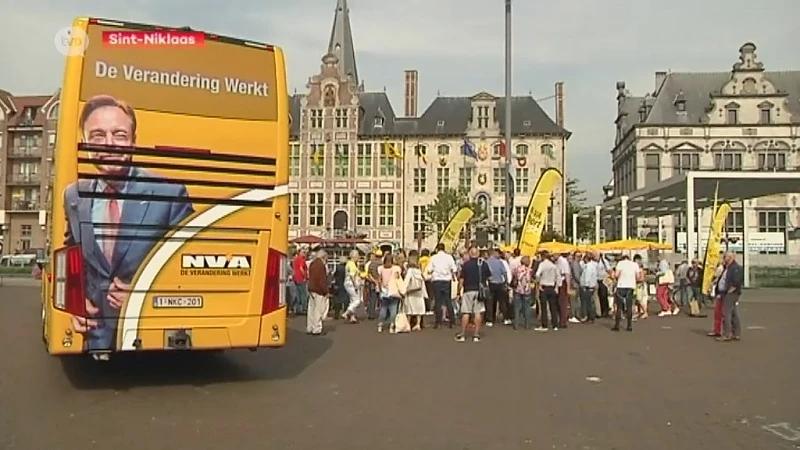 Campagnebus N-VA houdt halt in Sint-Niklaas