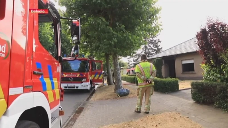 Vrouw van 78 dakloos na zware woningbrand in Belsele