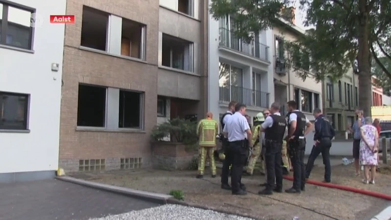 Bewoners appartementsgebouw geëvacueerd bij brand in Aalst