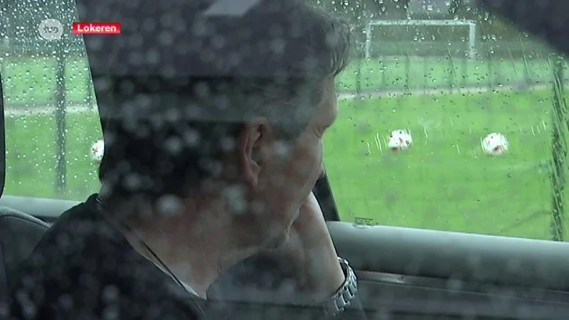 Trond Sollied tekent bij Sporting Lokeren en volgt training vanuit auto