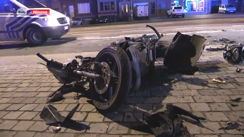 Motorrijder zwaargewond na aanrijding met auto in Ninove