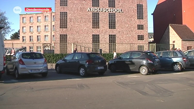 Ondergrondse parking op site abdijschool?