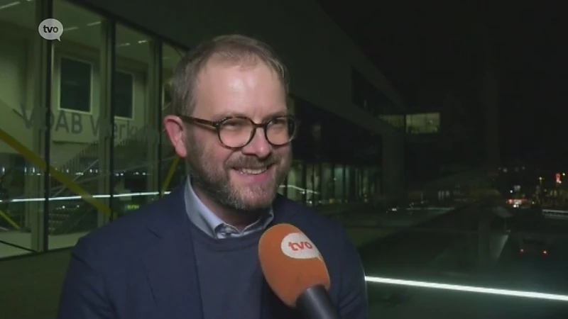 Dimitri Van Laere (N-VA) legt eed af als burgemeester van Kruibeke na woelige periode