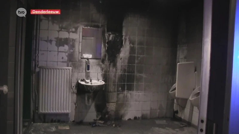 Herentoiletten aan station in brand gestoken in Denderleeuw