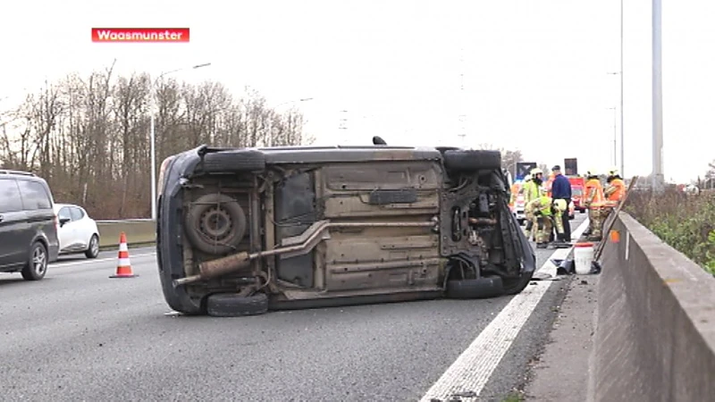 Vier gewonden bij ongeval op E17 in Waasmunster