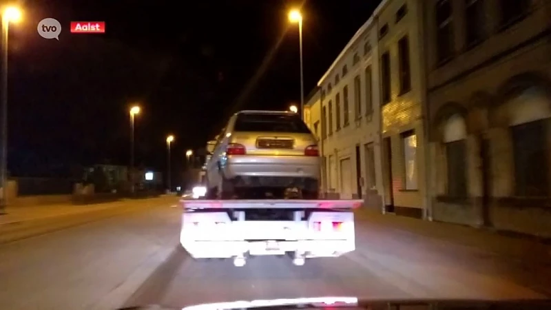 [UPDATE] Basebalknuppel en messen in auto die op stoet inreed: "Man wilde Aalst een lesje leren"