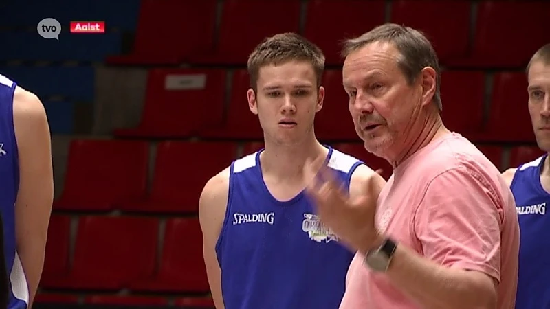 Kersvers Okapi Aalstar-coach Tony Van den Bosch wil dat supporters zijn spelers niet meer uitfluiten