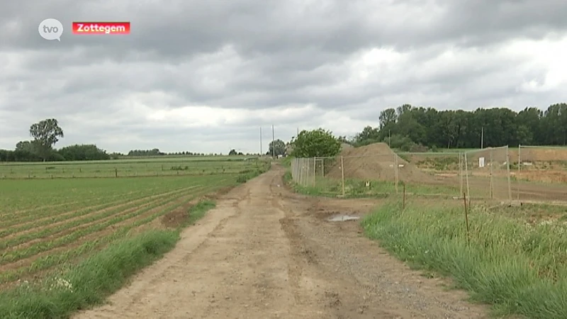 Buurtprotest tegen asbeststort in Balegem krijgt steun uit Zottegem