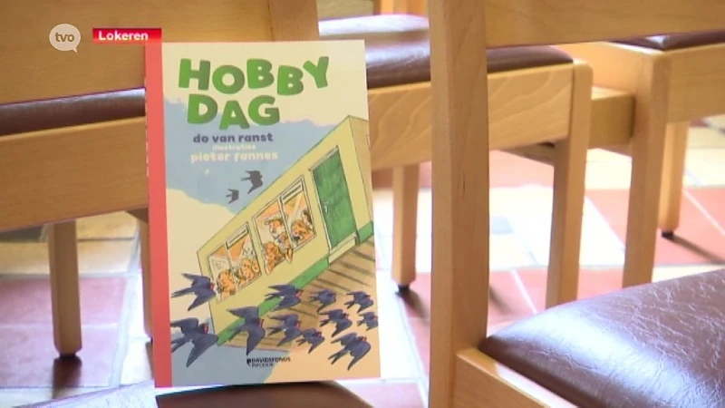 Jeugdauteur Do Van Ranst viert 20ste verjaardag met bijzonder boek voor Lokers klasje