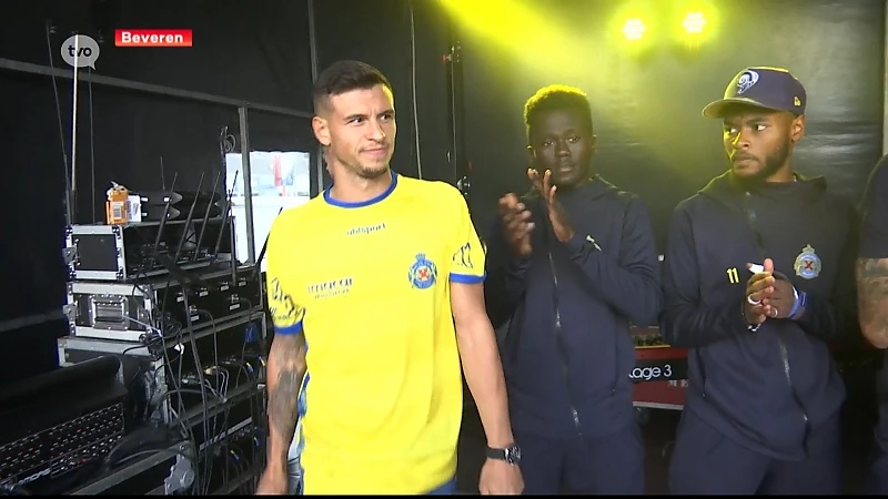 Hoofdafbeelding voor artikel Contract voor drie seizoenen…