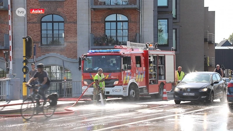Hoofdafbeelding voor artikel Brandweer moet metalen brug…
