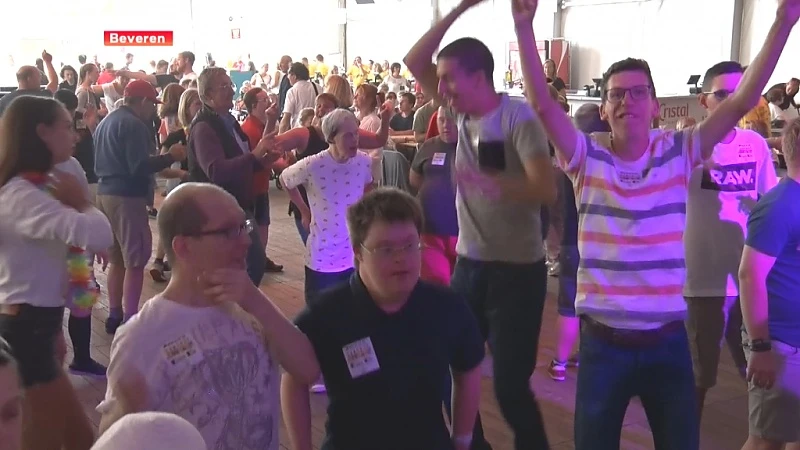 The Ups and Downs zetten Beverse Feesten feestelijk in