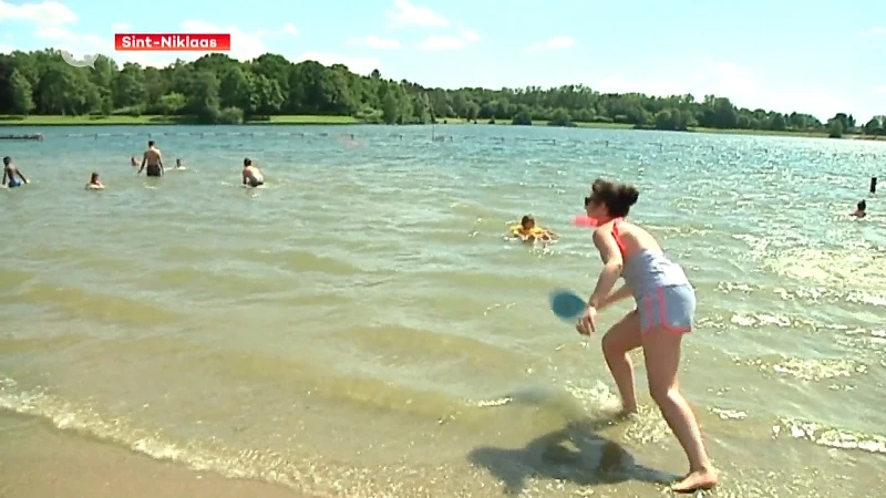 Ook blauwalg op De Ster in Sint-Niklaas: alle waterrecreatie verboden