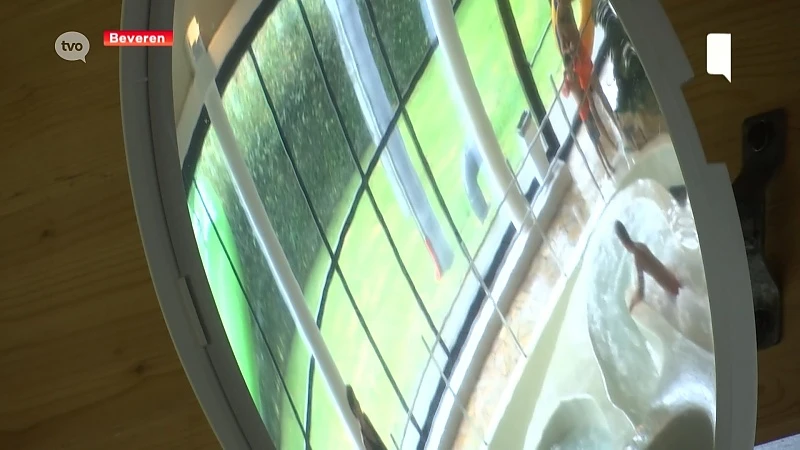 Hoofdafbeelding voor artikel Camera legt inbrekers vast…